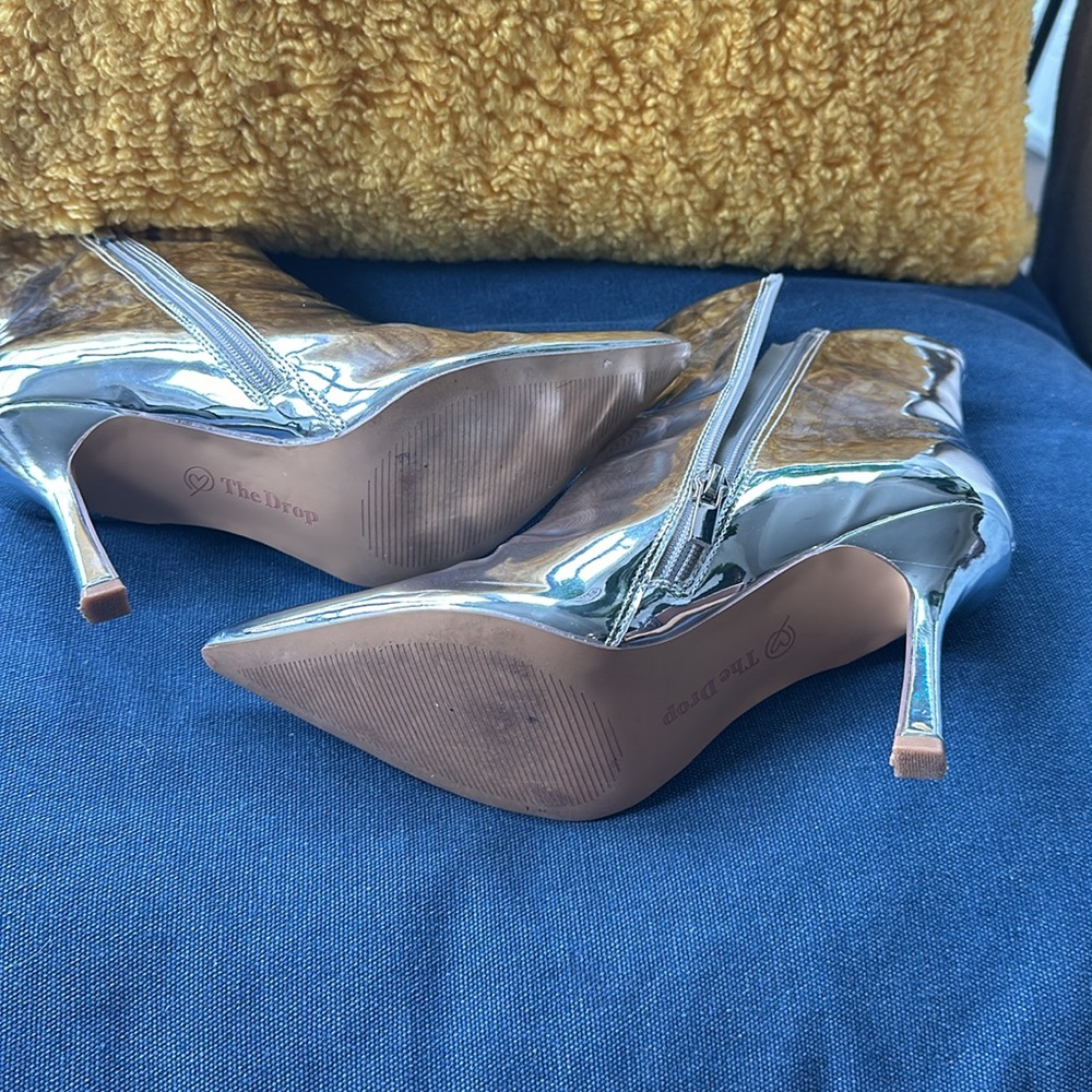 Chrome Booties - Picture 7 of 7